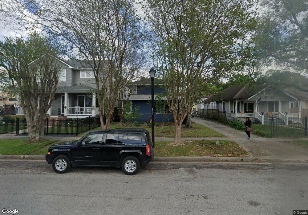 1444 Arlington St, Houston, TX 77008 - photo 1