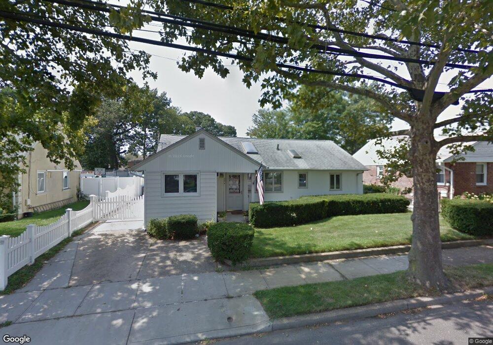 254 Mill Rd, Valley Stream, NY 11581 - photo 1