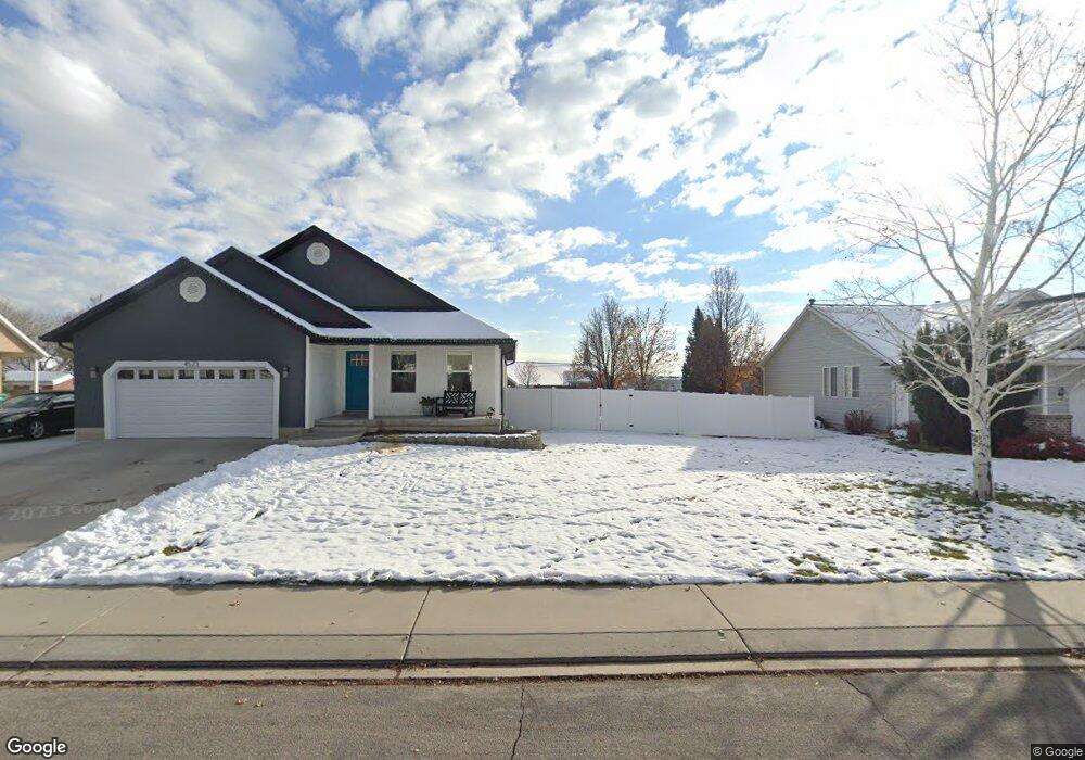 4573 W Carriage Ln, Cedar Hills, UT 84062 - photo 1