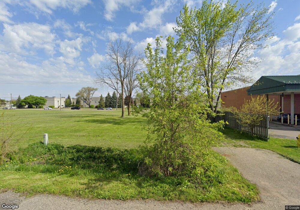 1030 W Whittemore Ave, Flint, MI 48507 - photo 1