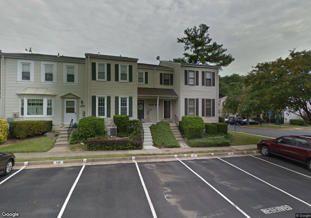 9202 Hickory Tree Ct, Burke, VA 22015 - photo 1