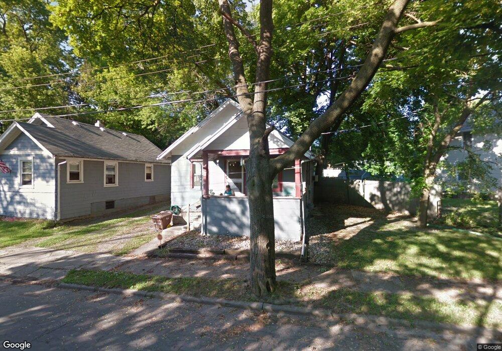 822 Beulah St, Lansing, MI 48910 - photo 1