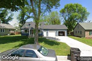 408 4th St, Nicollet, MN 56074