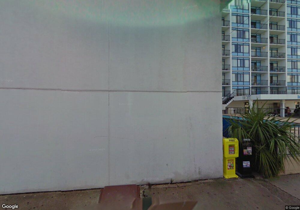 402 N Ocean Blvd, Myrtle Beach, SC 29577 - photo 1