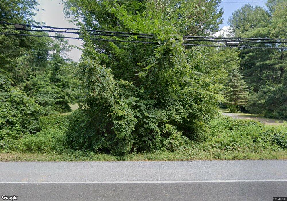 600 Redding Rd, Redding, CT 06896 - photo 1