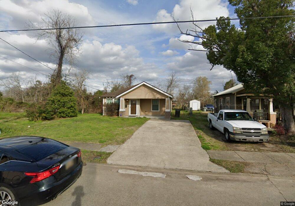 611 S Lyons St, Lake Charles, LA 70601 - photo 1