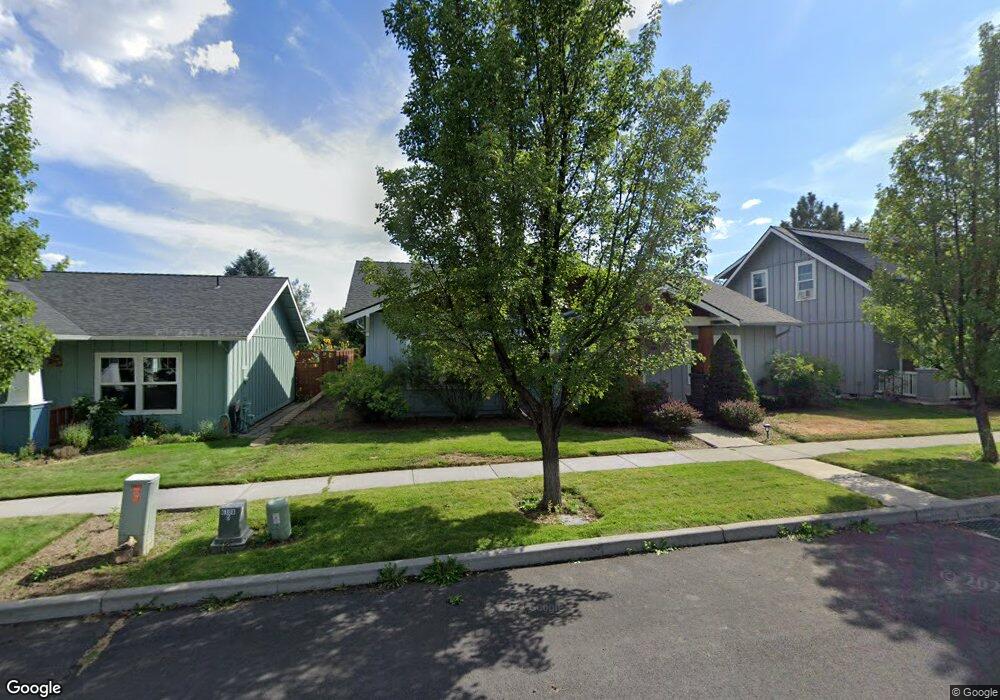 20645 Jayhawk Ln, Bend, OR 97702 - photo 1