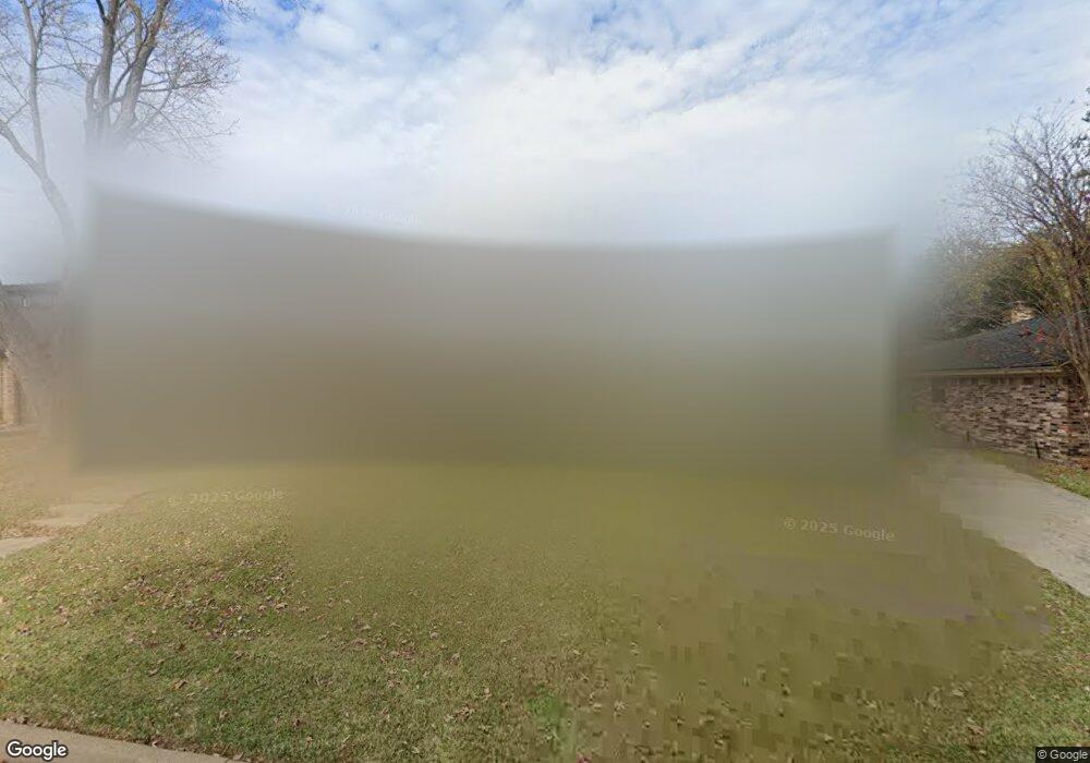 316 Circleview Dr N, Hurst, TX 76054 - photo 1