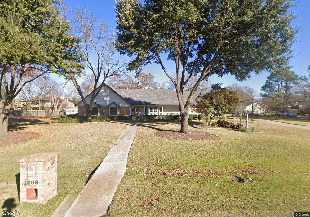 1606 Mockingbird Ln, Southlake, TX 76092 - photo 1