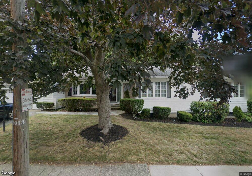 2 Raymond Ave, Salem, MA 01970 - photo 1