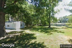 606 Simpson St, Cisne, IL 62823