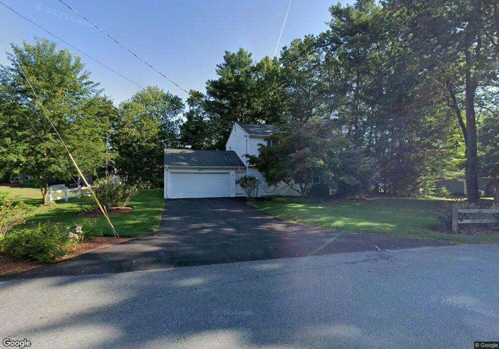 8 Sycamore Ln, Nashua, NH 03063 - photo 1