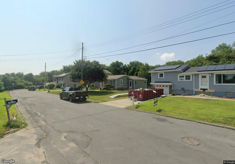 28 Jameson St, Fairhaven, MA 02719 - photo 1