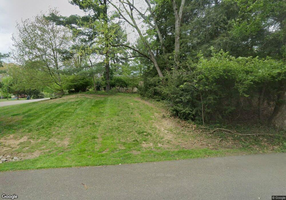 1474 Melbourne Dr, Coshocton, OH 43812 - photo 1