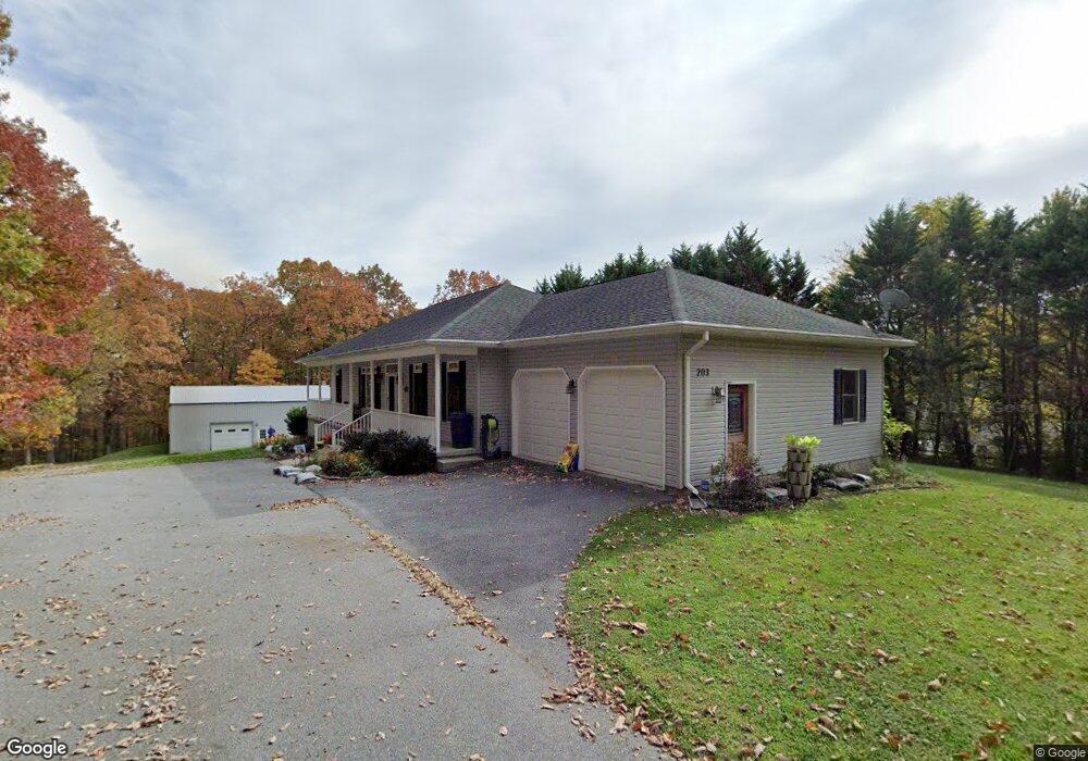 203 Sellers Dr, Sykesville, MD 21784 - photo 1