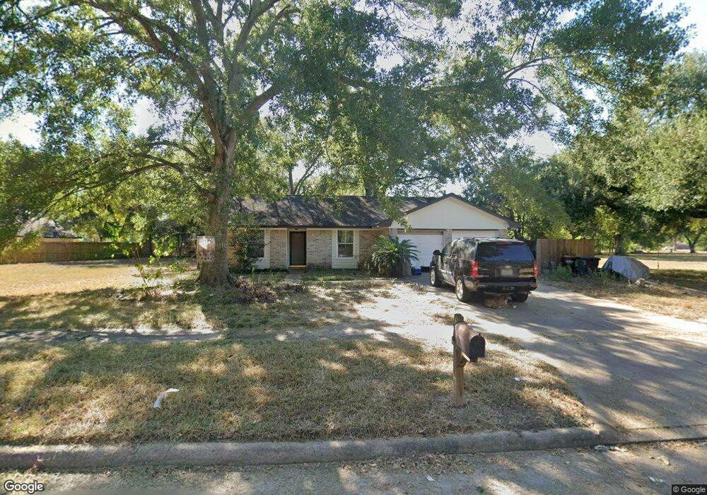 7131 Shady Vale Ln, Houston, TX 77040 - photo 1