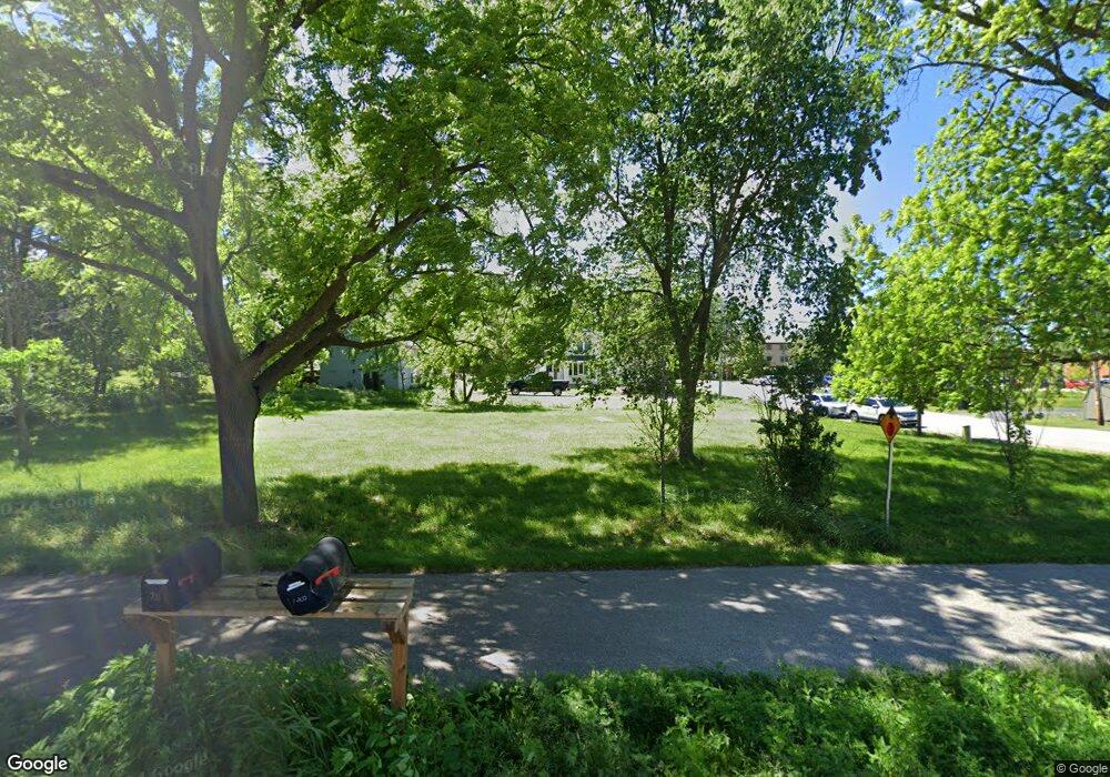 702 Wells St, Delafield, WI 53018 - photo 1