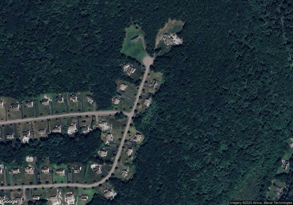 37 Howarth Dr, Upton, MA 01568 - photo 1