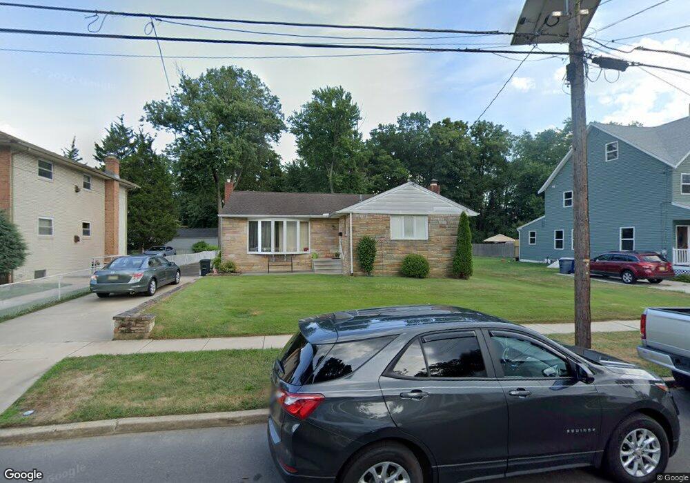 200 W Cedar Ave, Oaklyn, NJ 08107 - photo 1