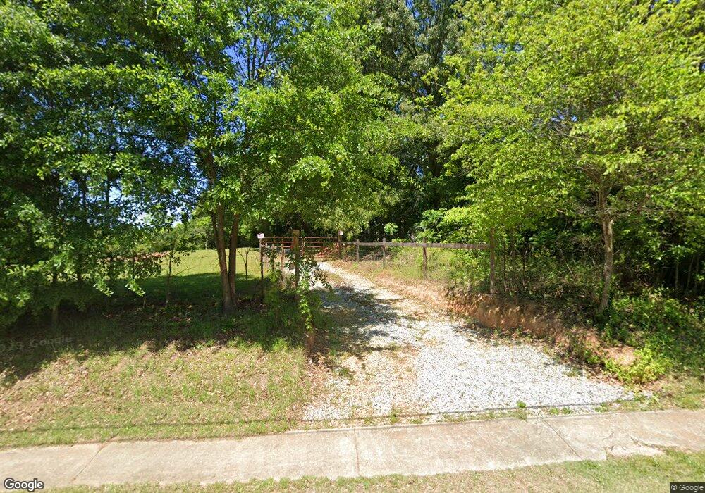 273 N Broad St, Bowman, GA 30624 - photo 1
