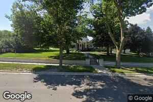 109 College Ave S, Wessington Springs, SD 57382