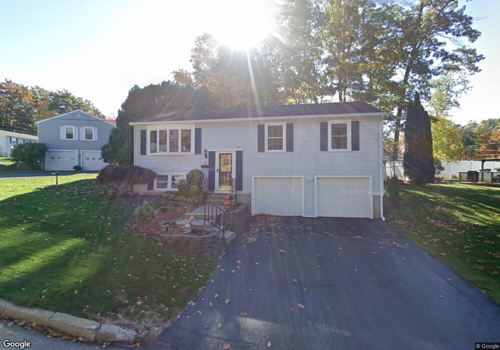 74 Rebel Ln, Manchester, NH 03104 - photo 1