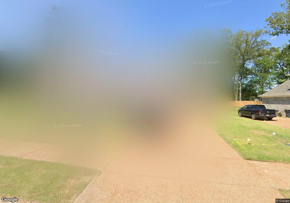 738 Pond View Cir, Hernando, MS 38632 - photo 1