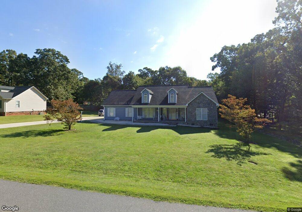 4700 Ransom Dr, Conover, NC 28613 - photo 1