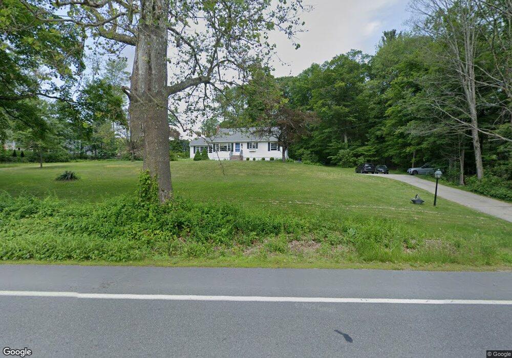 246 Sherburne Rd, Pelham, NH 03076 - photo 1