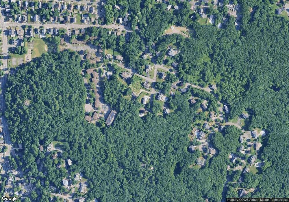 7 Salisbury Rd, Wakefield, MA 01880 - photo 1