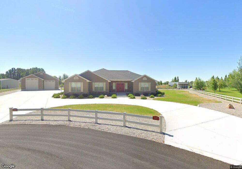 529 W 55 S, Blackfoot, ID 83221 - photo 1