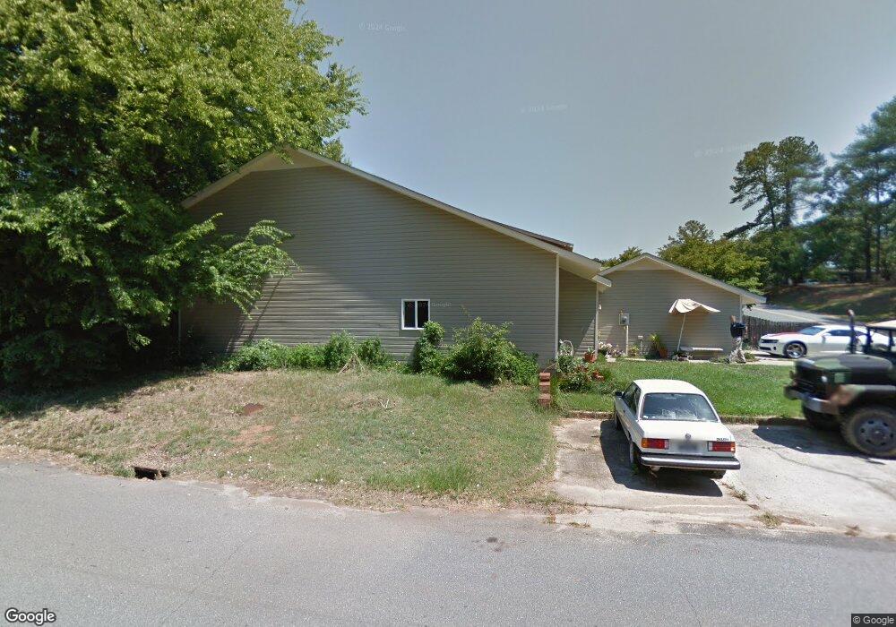 126 Woodcrest Cir, Warner Robins, GA 31093 - photo 1