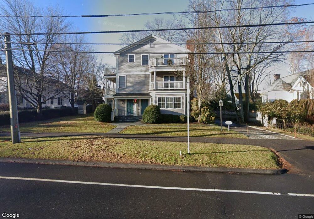 97 South Ave unit C, New Canaan, CT 06840 - photo 1