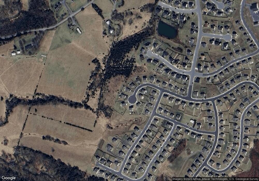 136 Alabio Ct, Bunker Hill, WV 25413 - photo 1