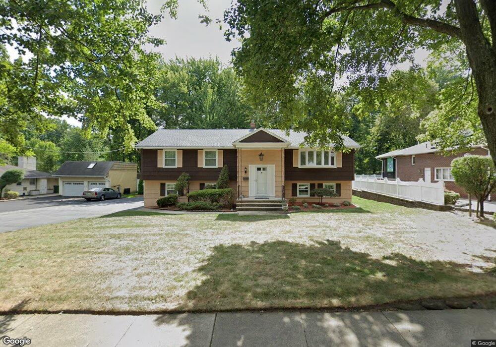 156 Howland Ave, Paramus, NJ 07652 - photo 1