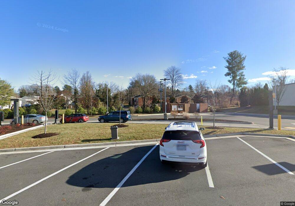 351 Broadview Ave, Warrenton, VA 20186 - photo 1