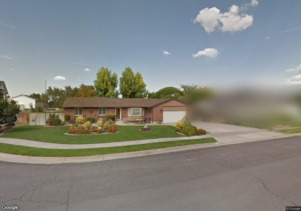 1120 Buckwheat Cir, Riverton, UT 84065 - photo 1