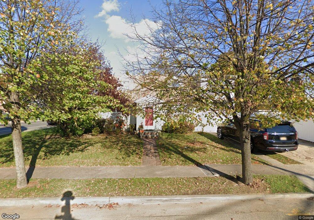 3035 Erwin Place, Oceanside, NY 11572 - photo 1