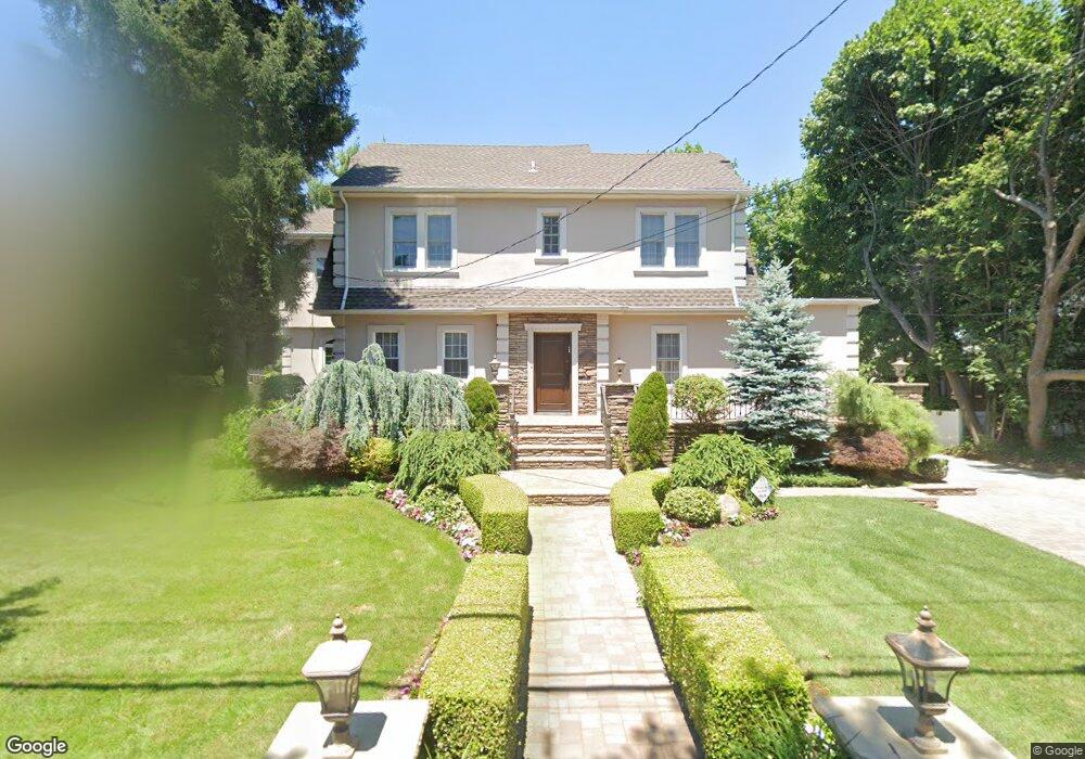 888 Eton Rd, Woodmere, NY 11598 - photo 1
