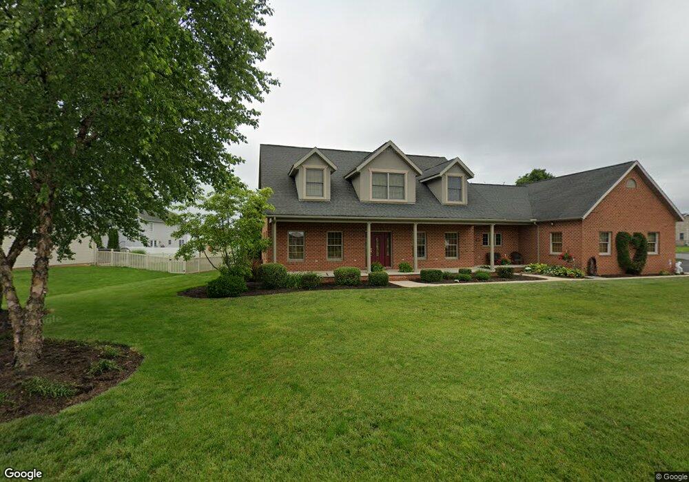 317 Martina Dr, Chambersburg, PA 17201 - photo 1