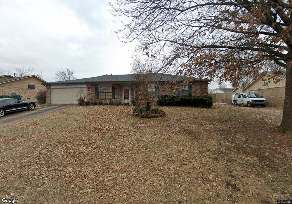 2905 Parkwood Dr, Rogers, AR 72756 - photo 1