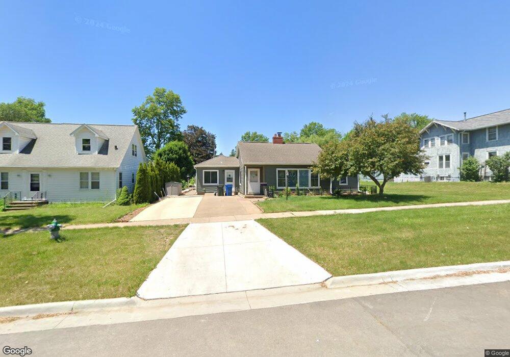 1821 Franklin St, Cedar Falls, IA 50613 - photo 1