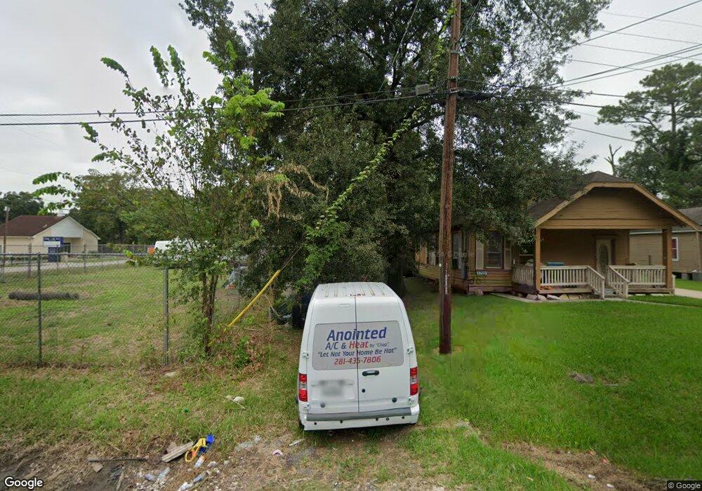 5707 Senior St unit A/B, Houston, TX 77016 - photo 1