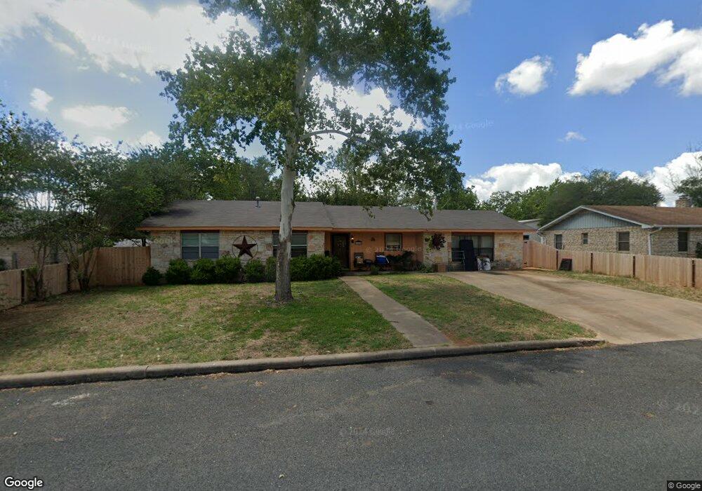 105 Seamoor Dr, Fredericksburg, TX 78624 - photo 1