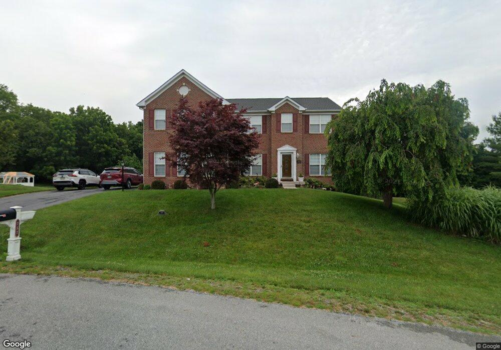 757 Chickamauga Dr, Harpers Ferry, WV 25425 - photo 1