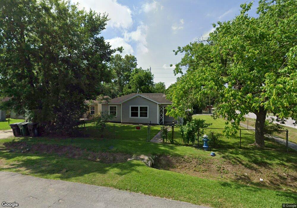 3002 Oklahoma St, Houston, TX 77093 - photo 1