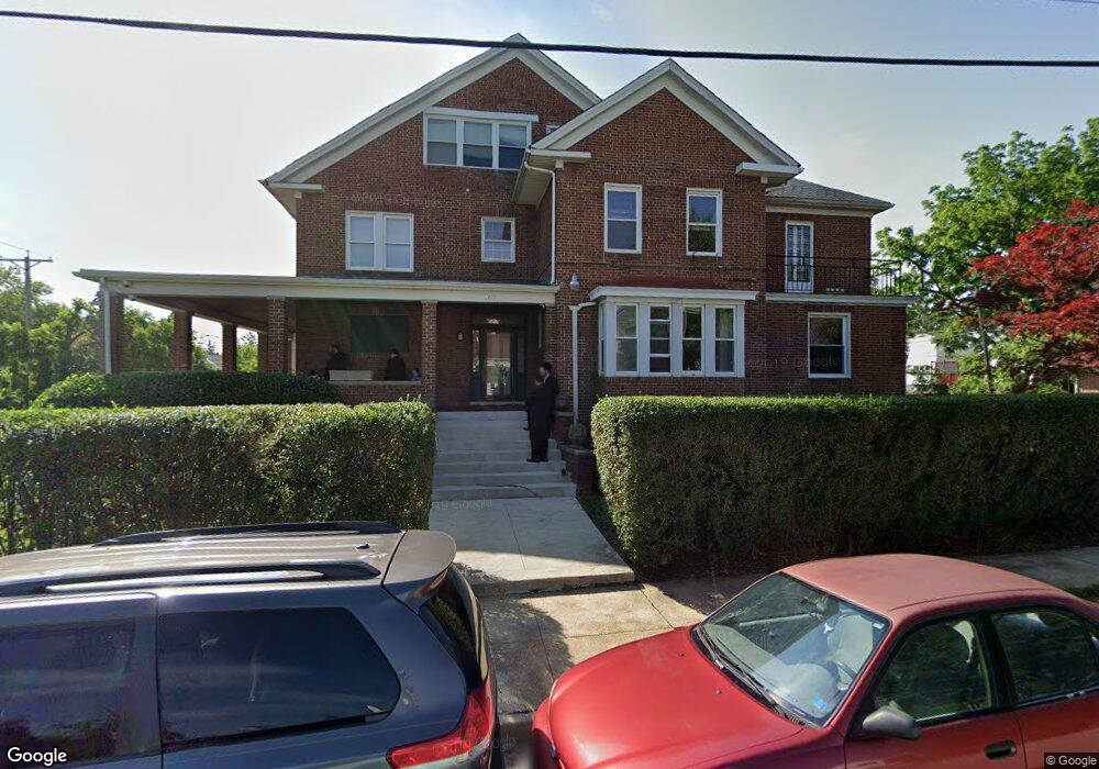 3601 Pinkney Rd, Baltimore, MD 21215 - photo 1