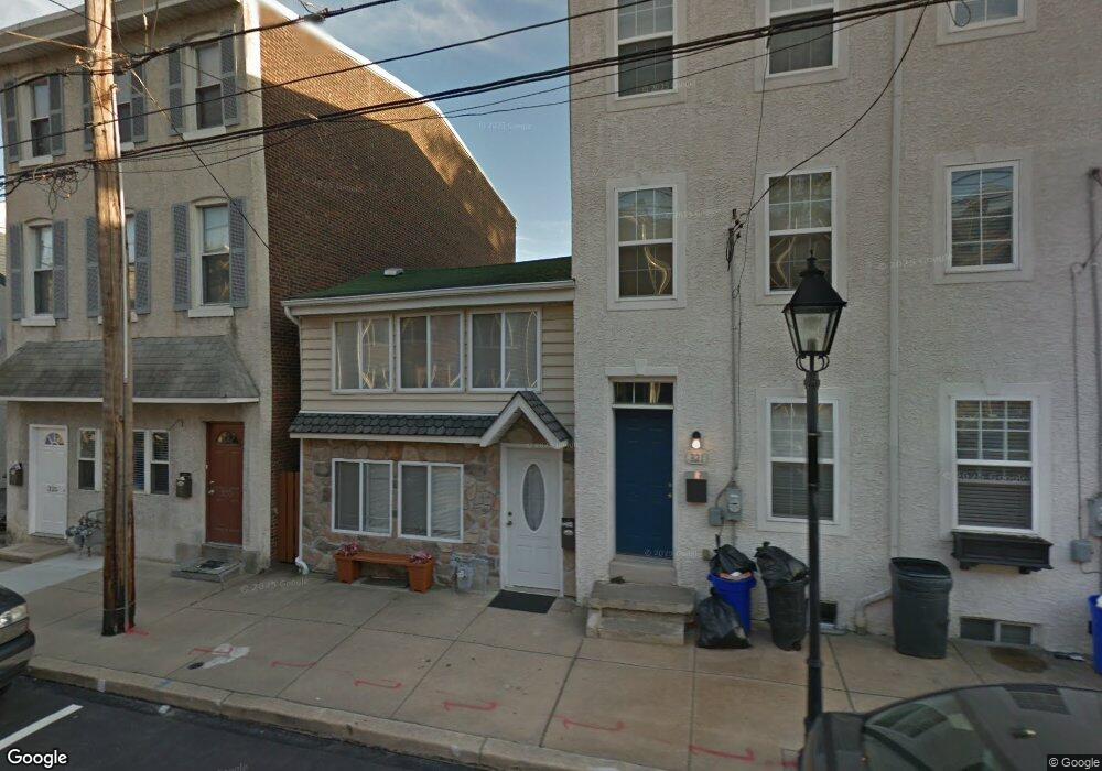 323 E Hector St, Conshohocken, PA 19428 - photo 1