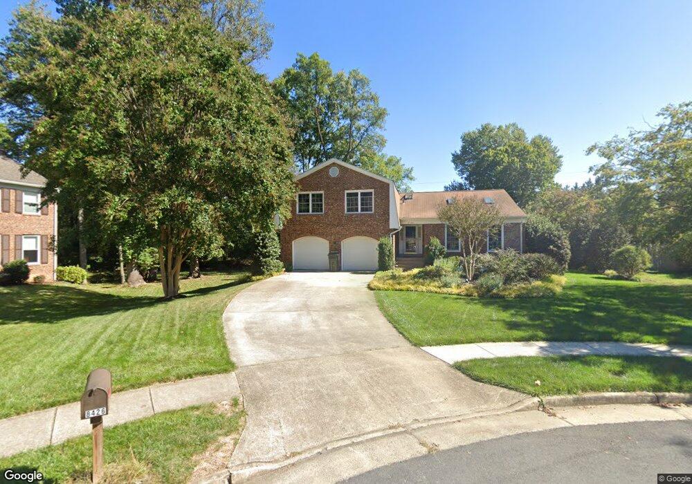 8426 Blevins Way Ct, Vienna, VA 22182 - photo 1