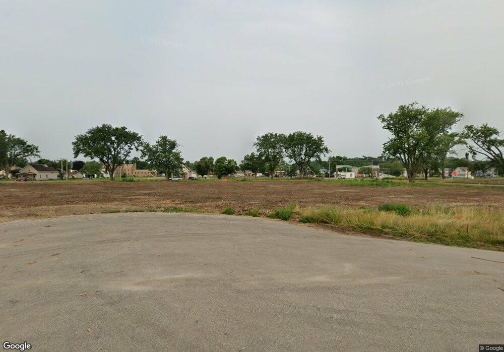 1518 5th St NW, Cedar Rapids, IA 52405 - photo 1